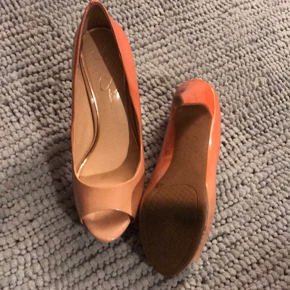 Heels - Picture 4 of 8